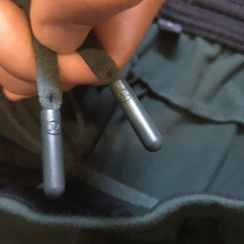 Green abc lululemon joggers.